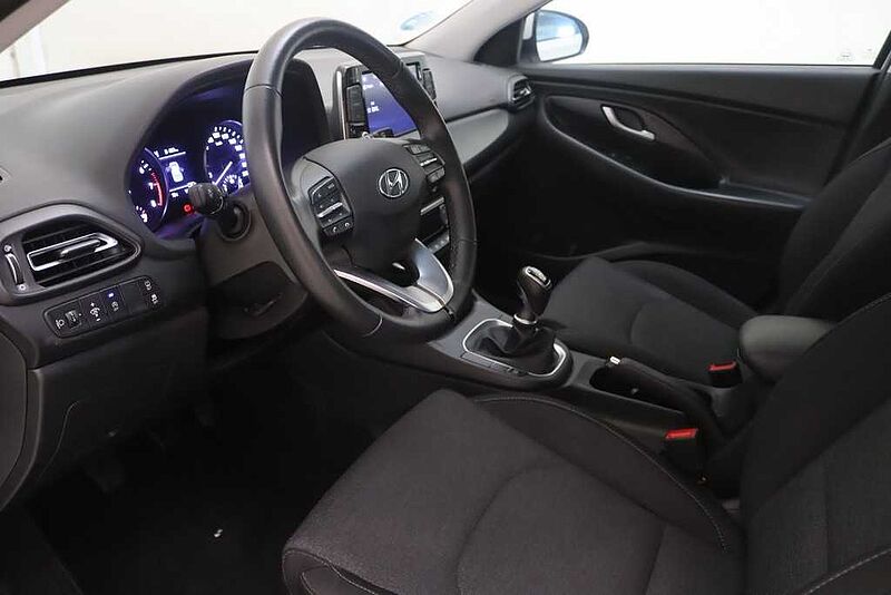 Hyundai i30 1.0 TGDI Klass LR 48V 120